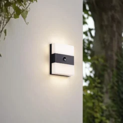 Prios LED-Außenwandleuchte Teekon, anthrazit, Sensor, IP44
