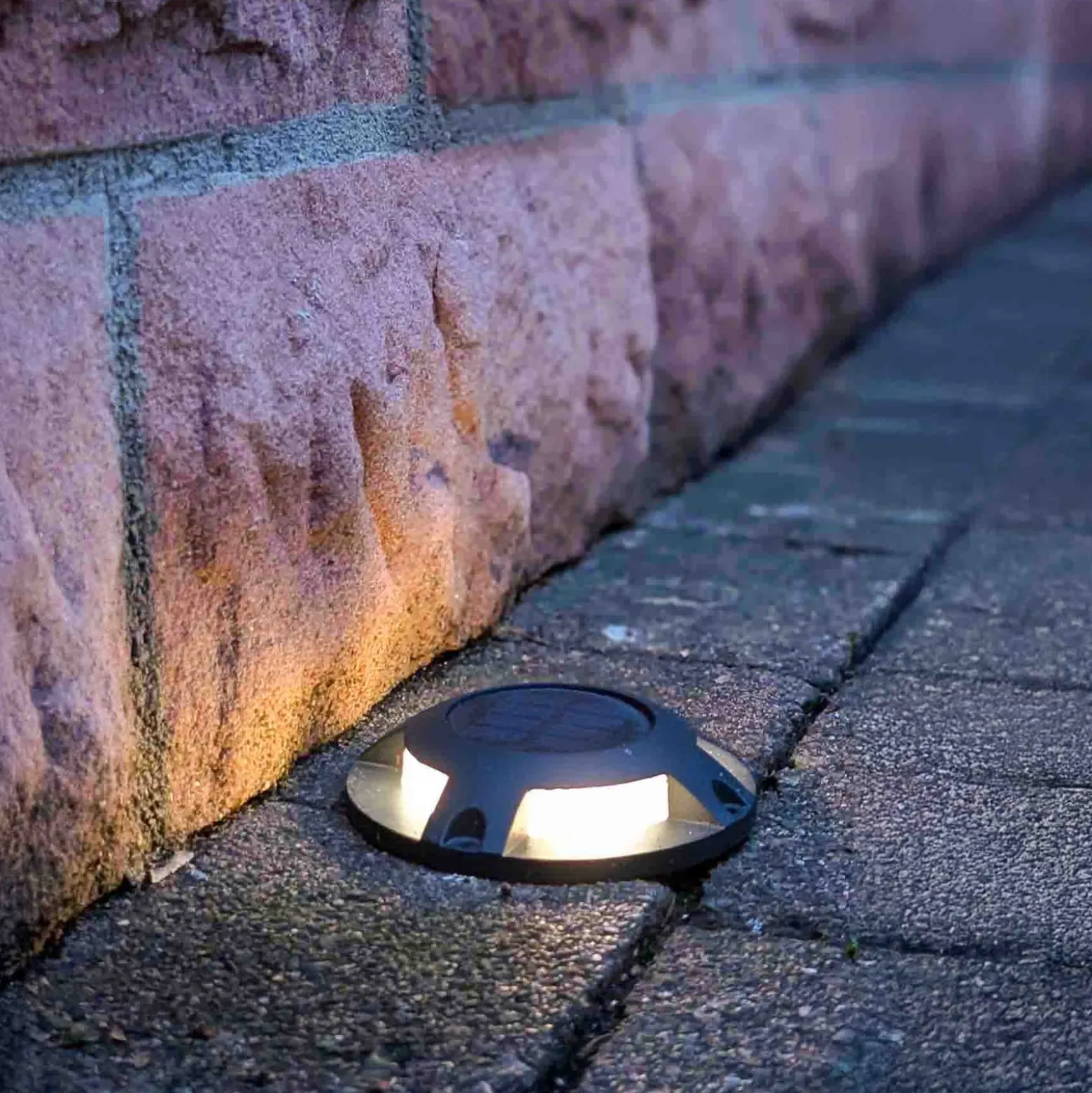 Prios LED-Solar-Bodenstrahler Selius, anthrazit, IP67