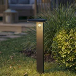 Prios LED-Solar-Wegelampe Tarlson, eckig, anthrazit, Sensor