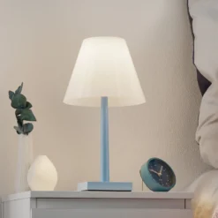 Rotaliana Dina+ T1 LED-Akkutischleuchte hellblau