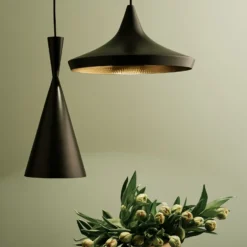Tom Dixon LED-Hängelampe Beat Flat, schwarz, Ø 56 cm